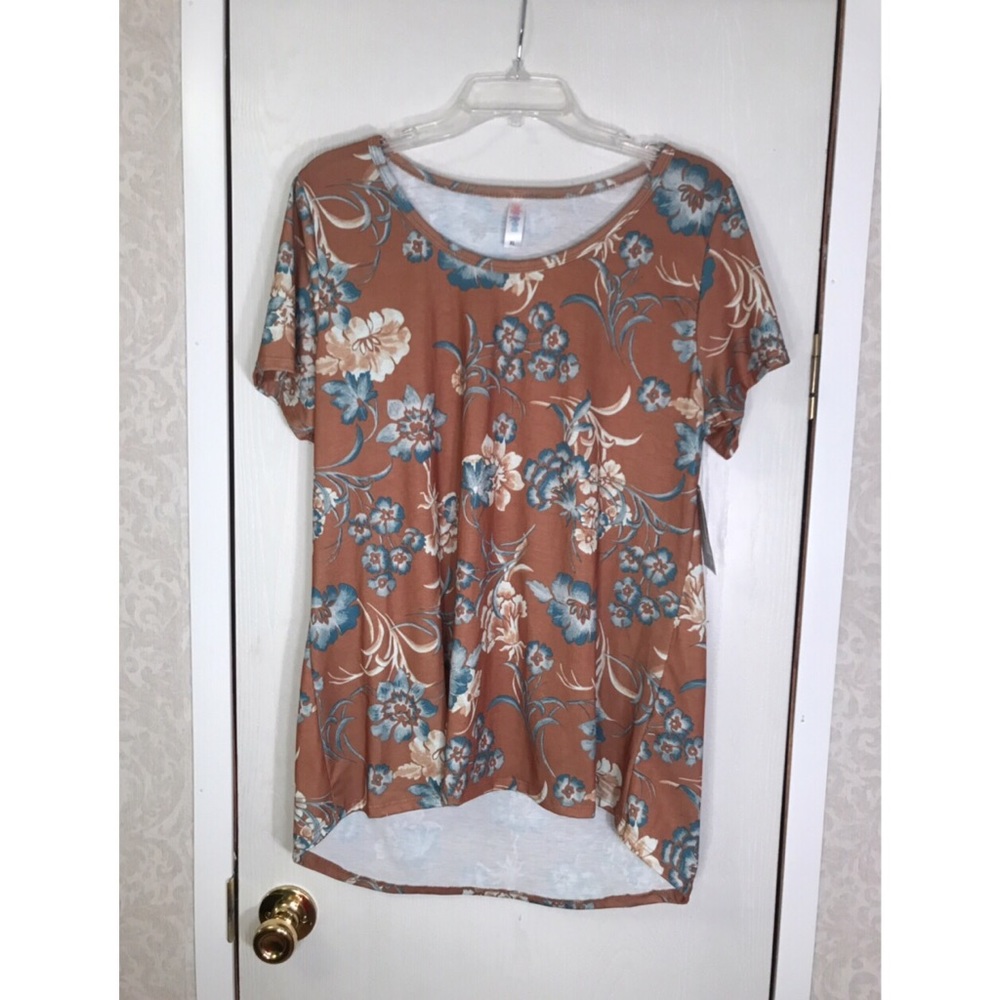 NEW W/ TAGS, LuLaRoe floral Classic T, XL